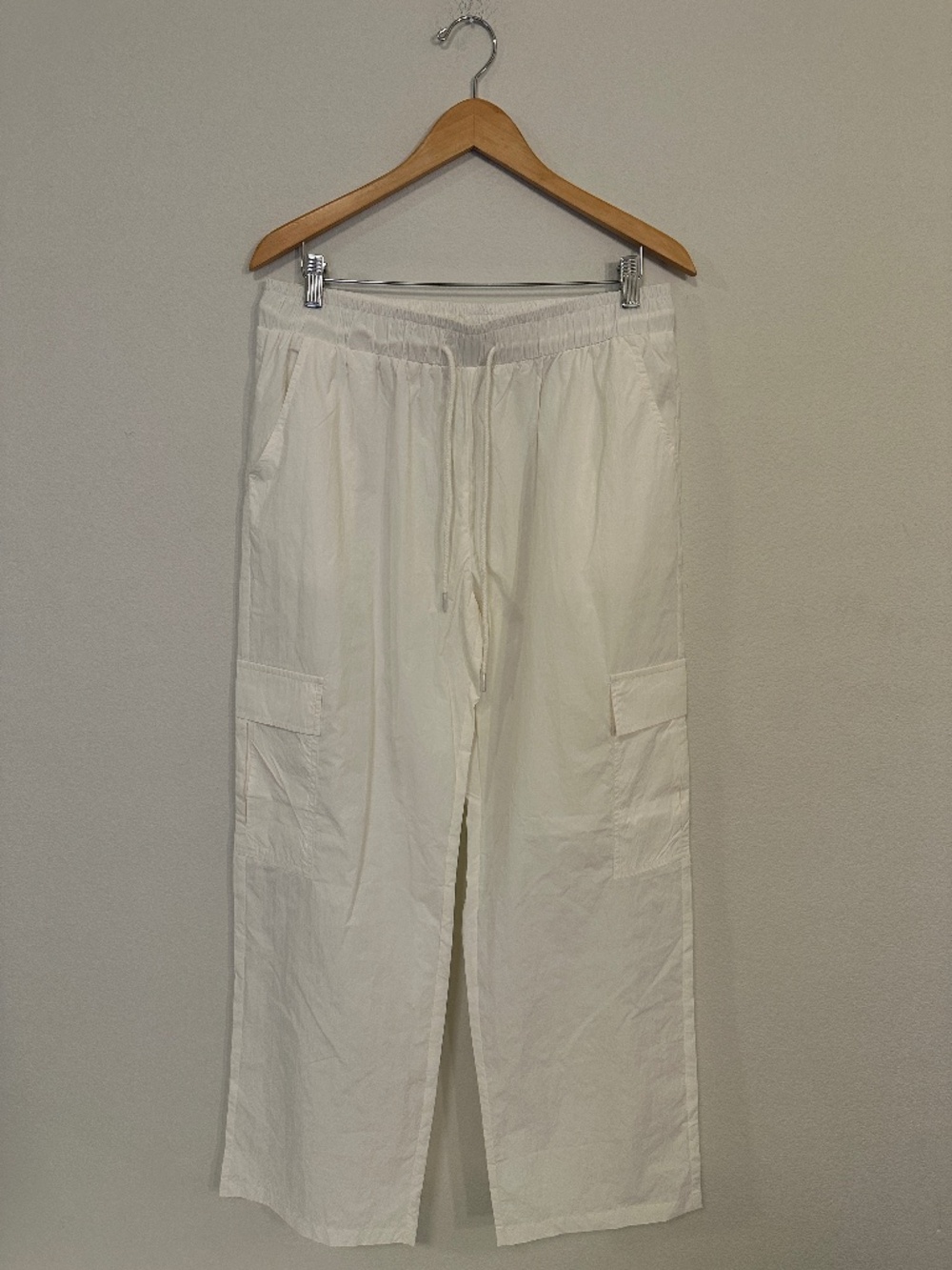 Princess Polly White Nylon Lined Cargo Pants Womens US 4 Wide Leg